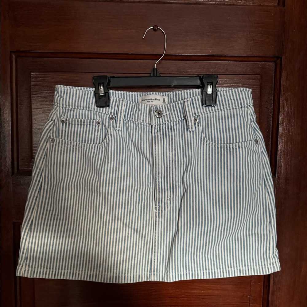 High Rise Jean skirt material stripe pattern